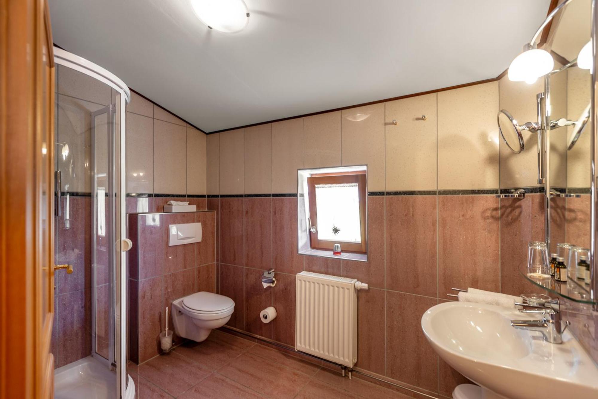 Villa Hochdoerffer Gaestehaus Landau in der Pfalz Eksteriør billede