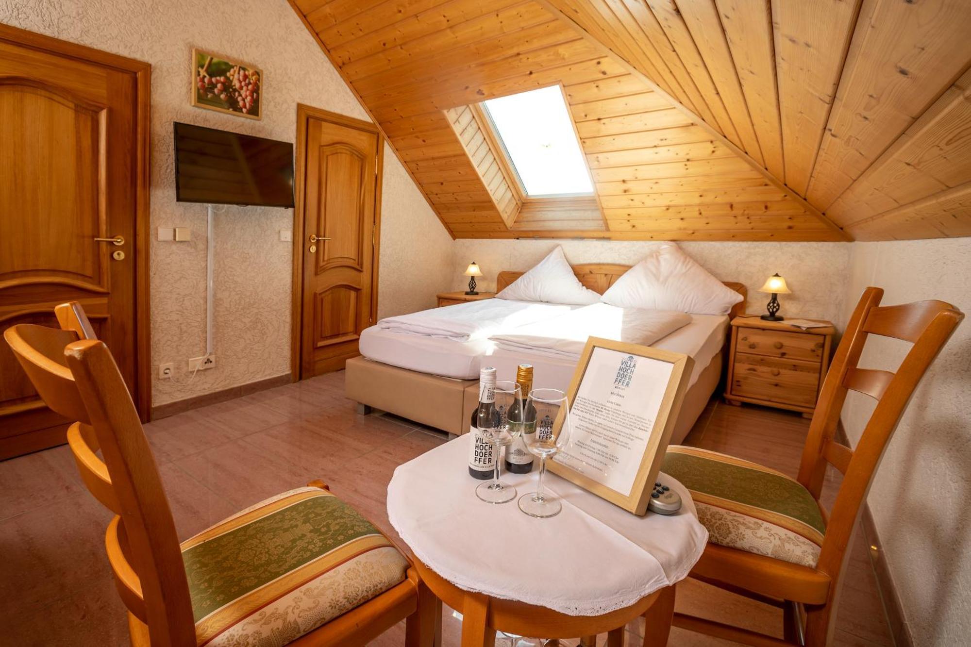 Villa Hochdoerffer Gaestehaus Landau in der Pfalz Eksteriør billede